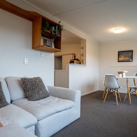 Muriwai Lodge Bagian luar foto