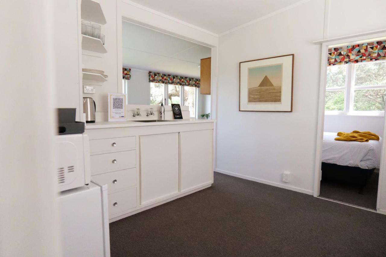 Muriwai Lodge Bagian luar foto