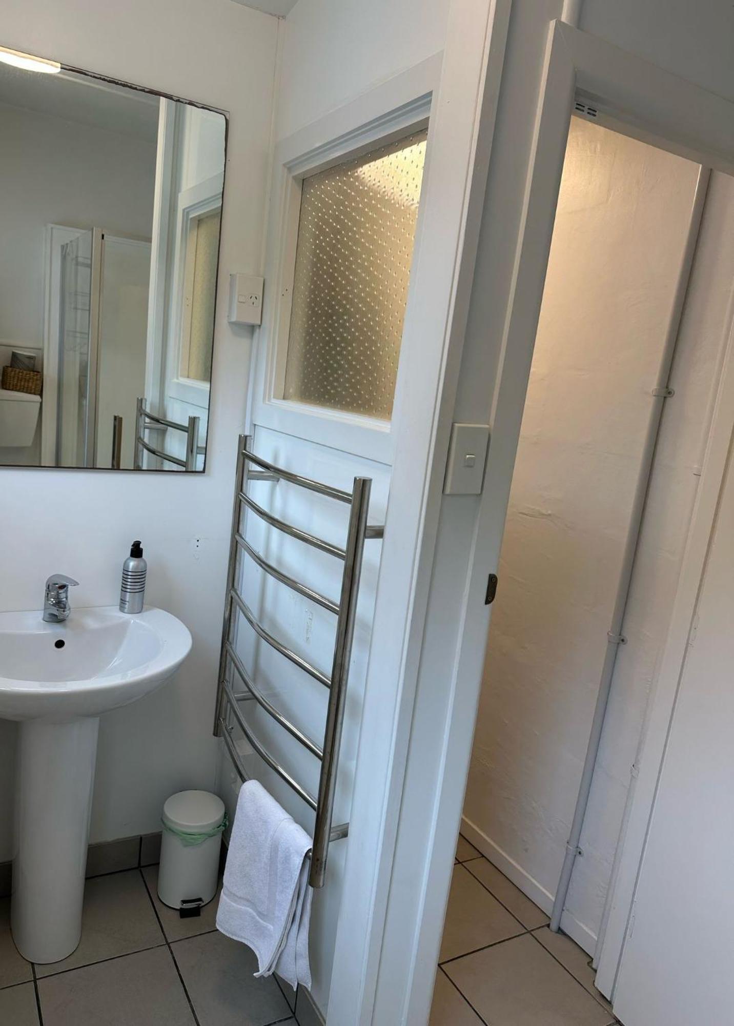 Muriwai Lodge Bagian luar foto