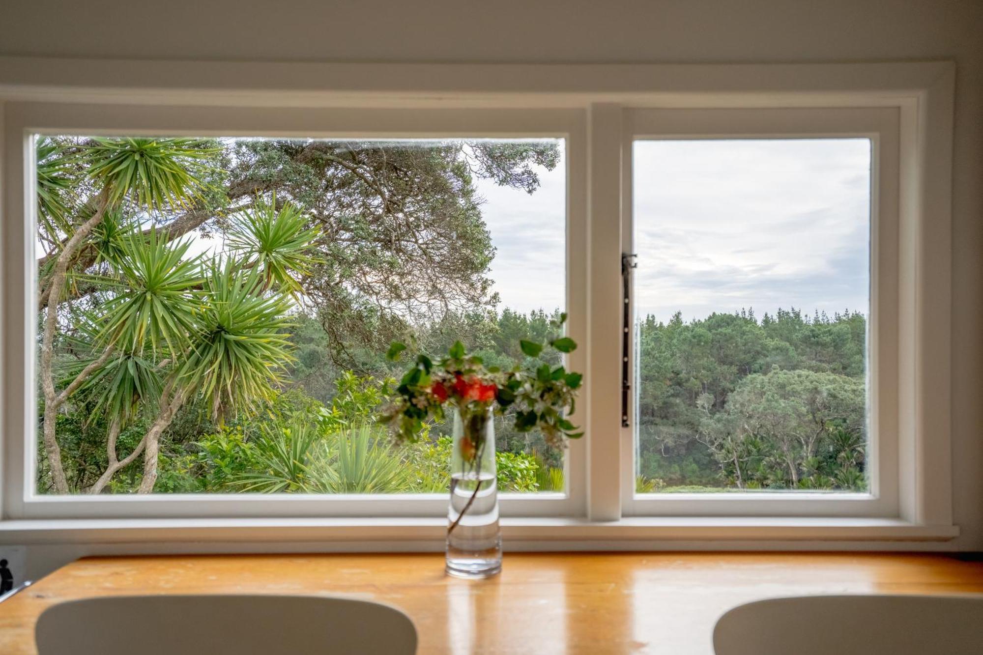 Muriwai Lodge Bagian luar foto