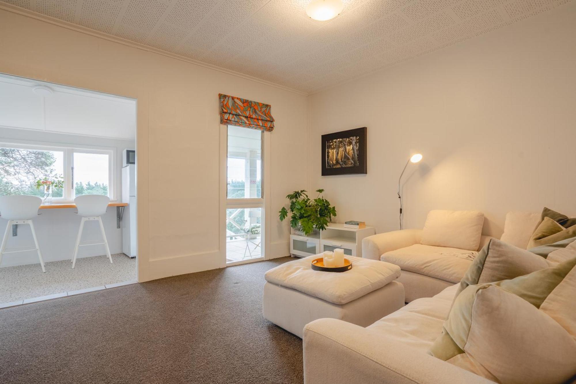 Muriwai Lodge Bagian luar foto